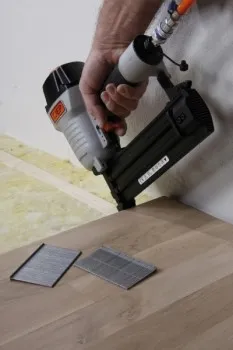 TJEP TT-65 T-Bradsnagler